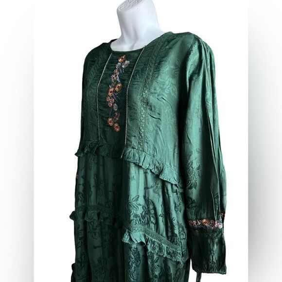 dRĀ Los Angeles Cedric Maxi Dress Color Cypress In Size XS. - Picture 3 of 10